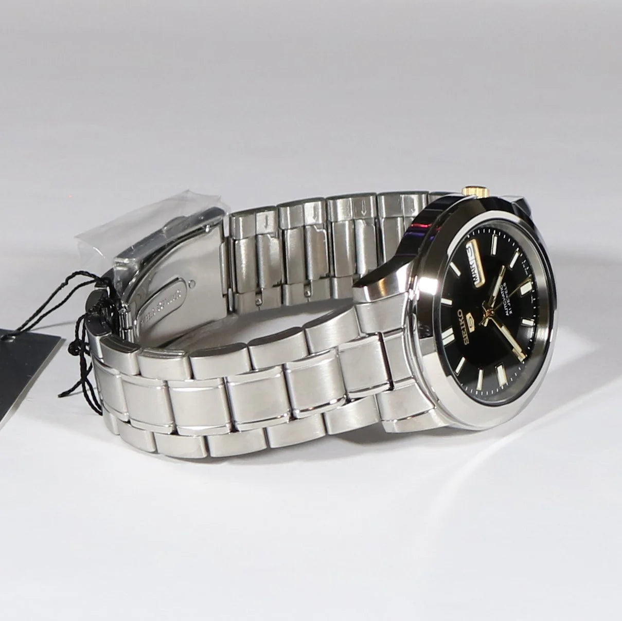 Seiko SNKK17K1 Automatic Men’s Watch – Black Dial, Stainless Steel, Day-Date