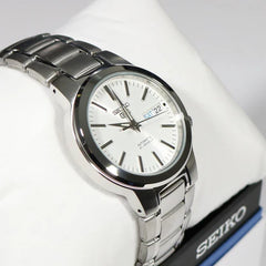 Seiko Men's Automatic Watch, Analog Display And Stainless Steel Strap SNKA01K1