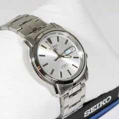 Seiko SNKK65K1 Automatic Men’s Watch – Stainless Steel, White Dial, Day-Date Display