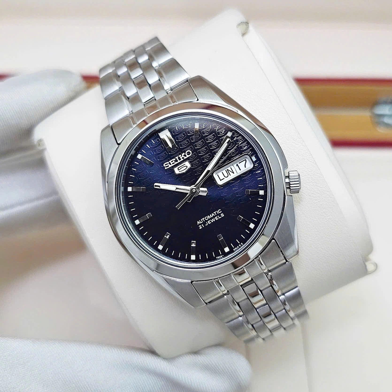 Seiko 5 Automatic SNK357K1 Men's Watch